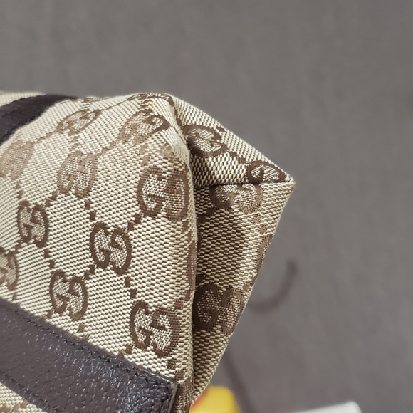 4️⃣2️⃣5️⃣Gucci Authentic belt bag w/ dustbag - Picture 13 of 15